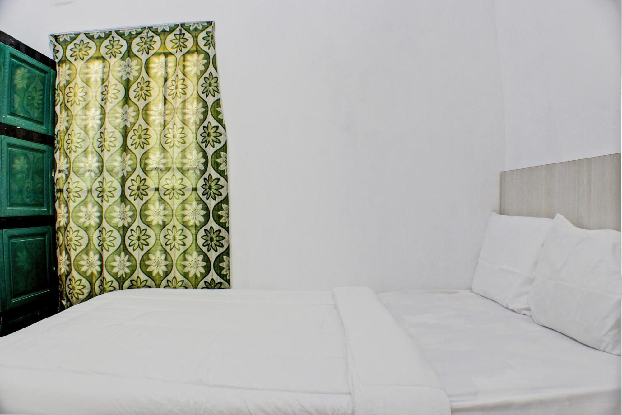 Oyo Life 93138 Anugrah Kost Syariah Hotel Bandar Lampung Exterior photo