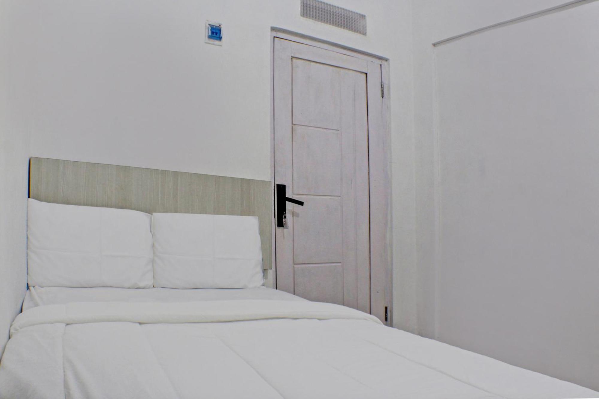 Oyo Life 93138 Anugrah Kost Syariah Hotel Bandar Lampung Exterior photo
